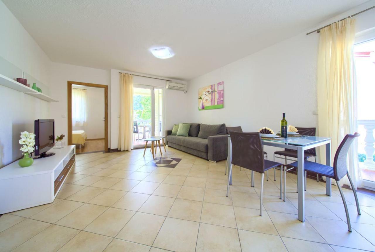 Ferienwohnung Baska Point Exterior foto